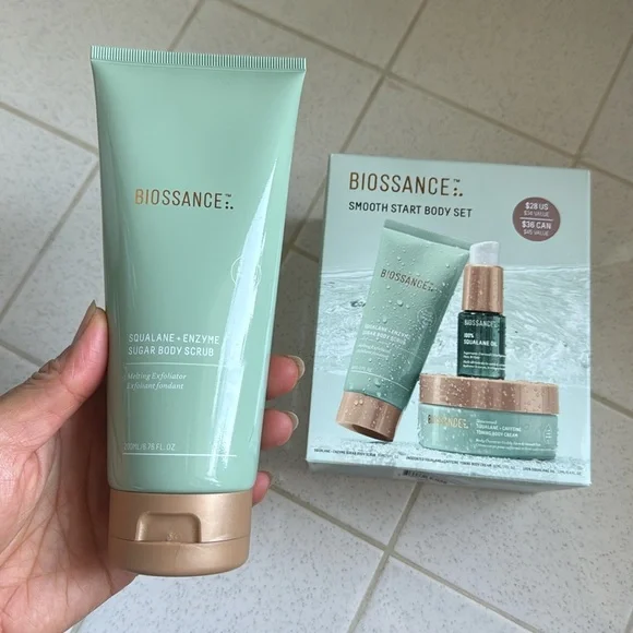 Biossance FULL SIZE AND travel size body scrub set - Picture 1 of 2